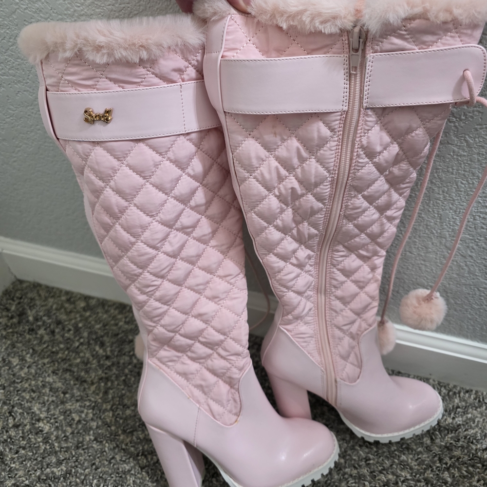Quilted Pink Over-the-Knee Heeled Boots with Faux-Fur Trim
